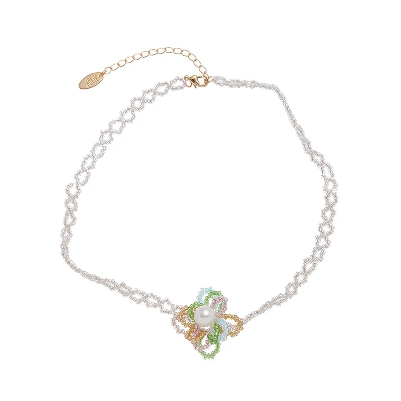 Elegant Floral Glass Bead Choker Necklace