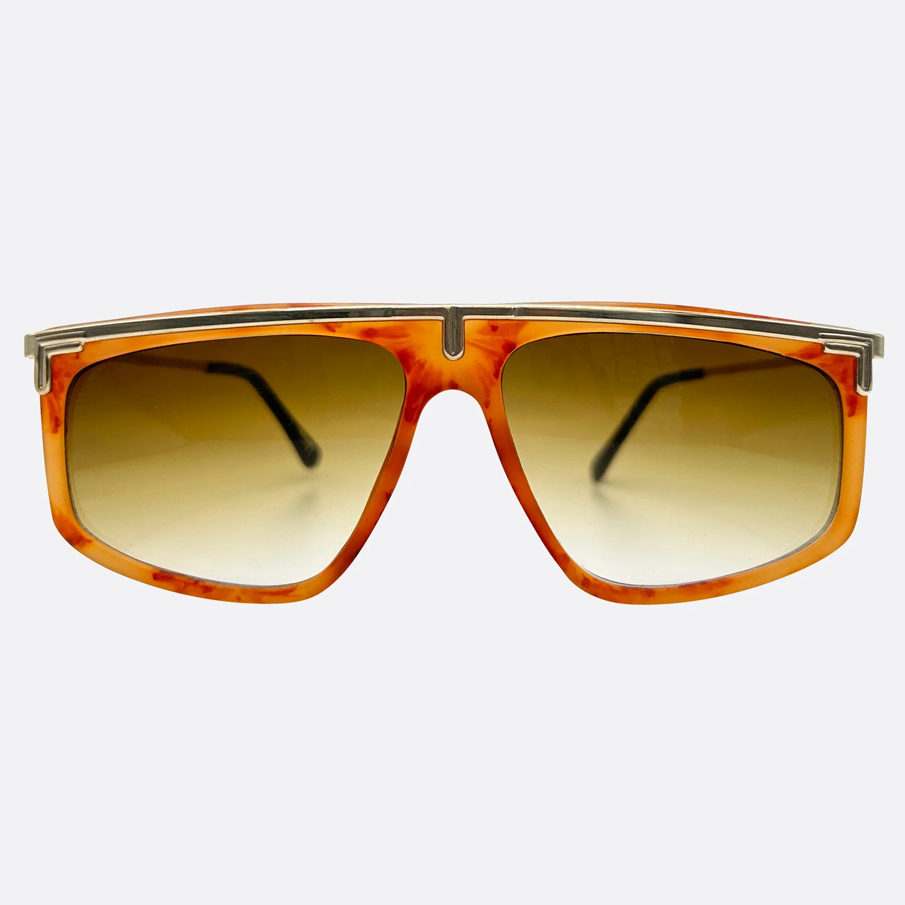 Stylish Transitions Eyewear That Adapts To Every Vibe