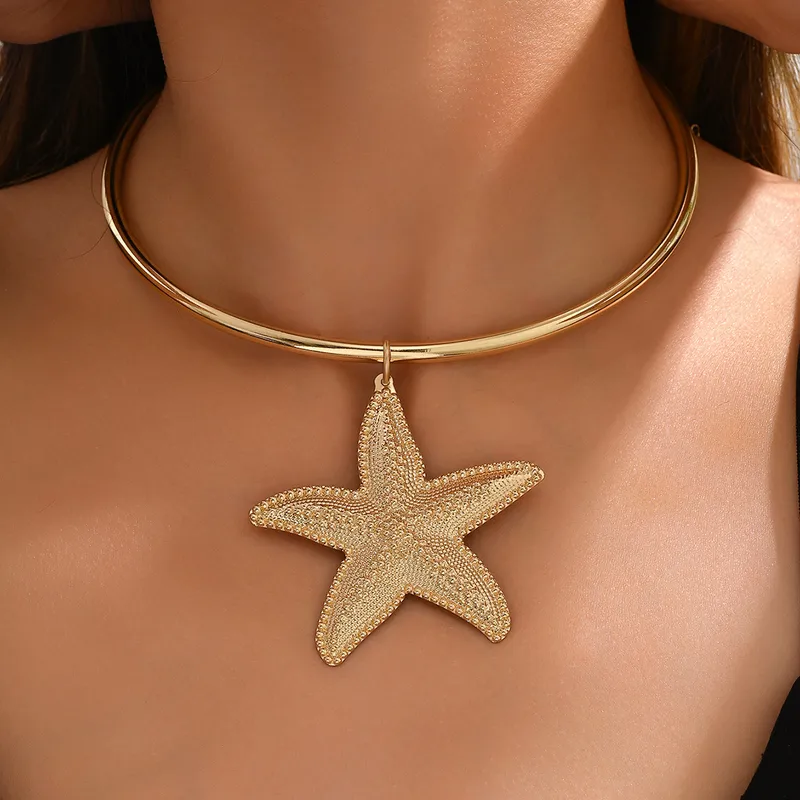Elegant Starfish Pendant Choker Necklace