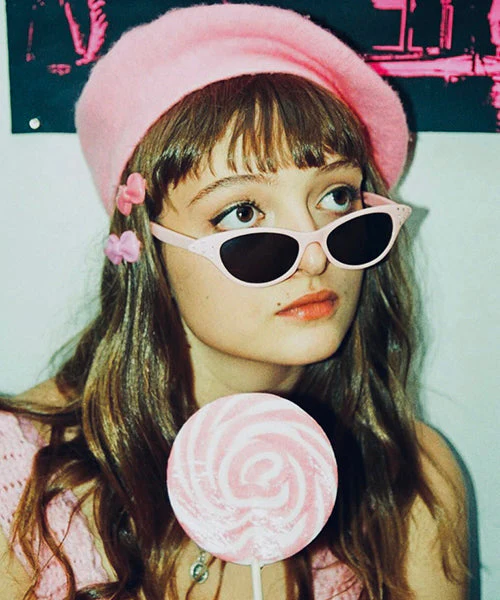 Dynamic Aura Fashion Eyewear For The Contemporary Trendsetter