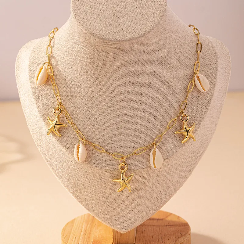Stylish Marine-Inspired Gold-Tone Shell Necklace