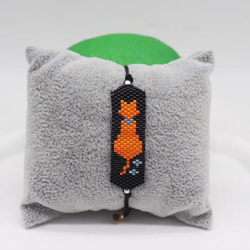 Beaded Cat Bracelet