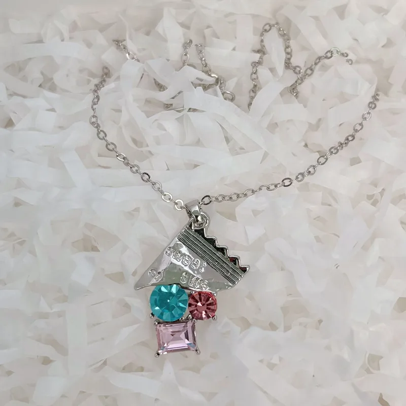 Chic Candy-Colored Crystal Pendant Necklace