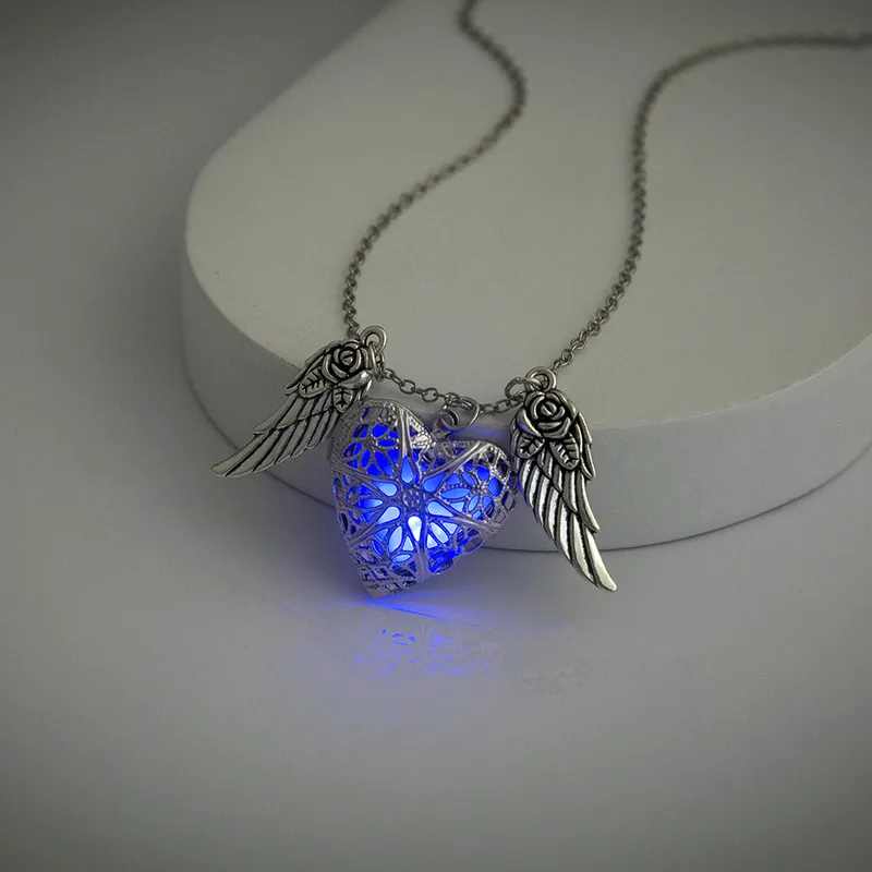 Elegant Angel Wings Luminous Heart Necklace